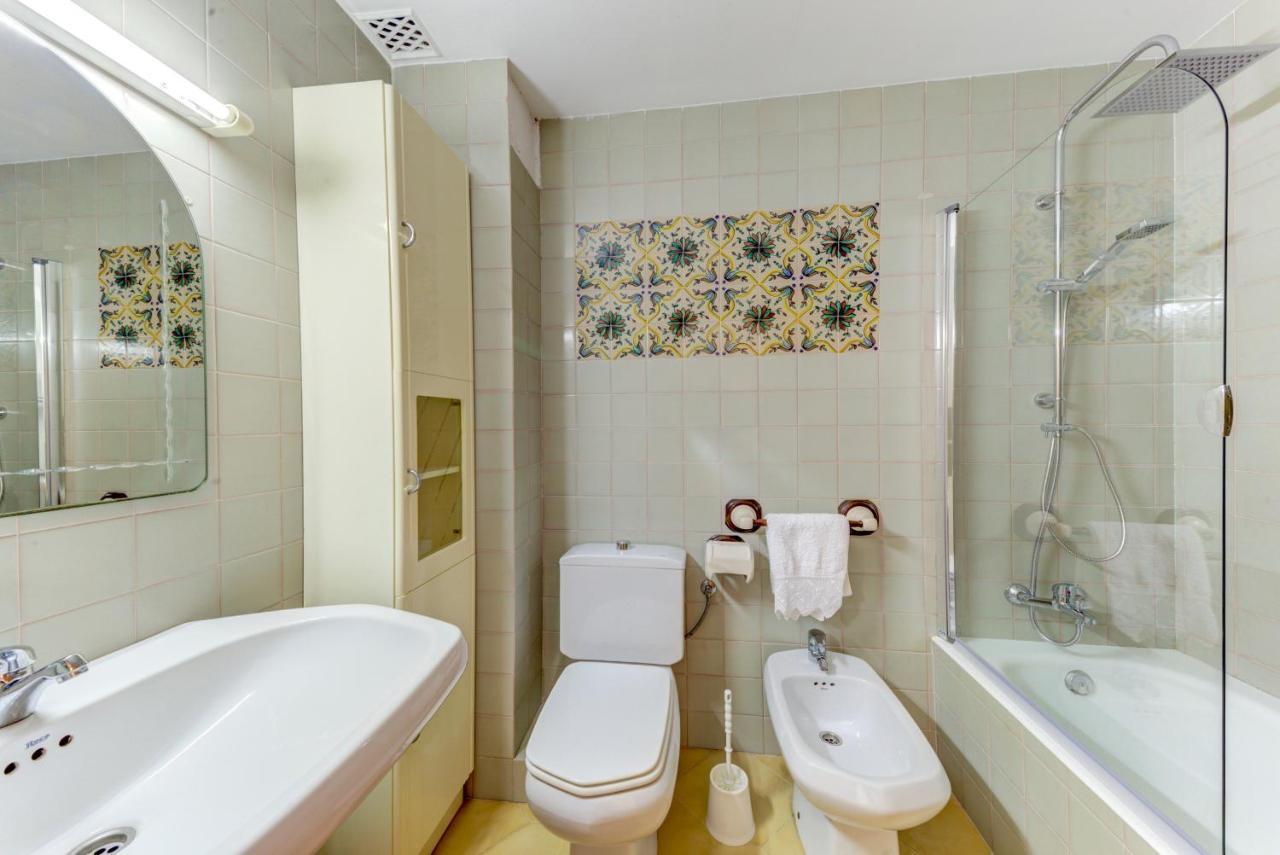 Beachfront Apartment Simar By Sealand Villas ปอร์ต เด โปเญนซา ภายนอก รูปภาพ
