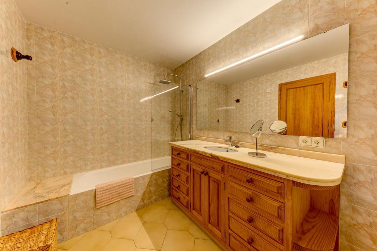 Beachfront Apartment Simar By Sealand Villas ปอร์ต เด โปเญนซา ภายนอก รูปภาพ
